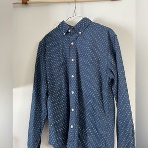 Men’s dress shirt
